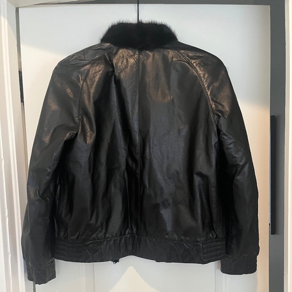 Vintage Reversible Leather and Fur Jacket - Picture 4 of 5